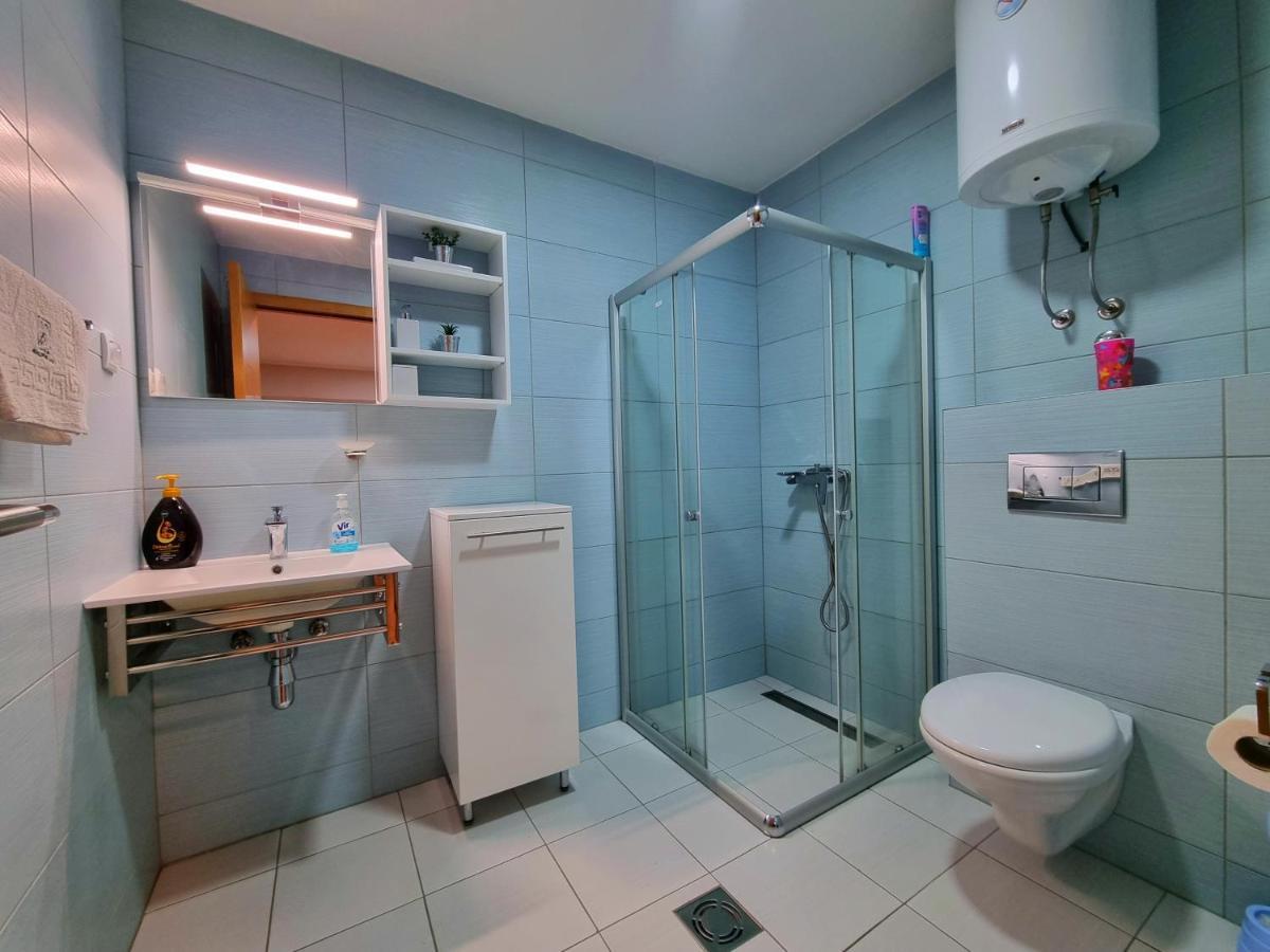 Apartment Gondola 33 *